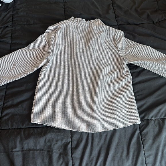 Striped Ruffle Button Down - Picture 5 of 6